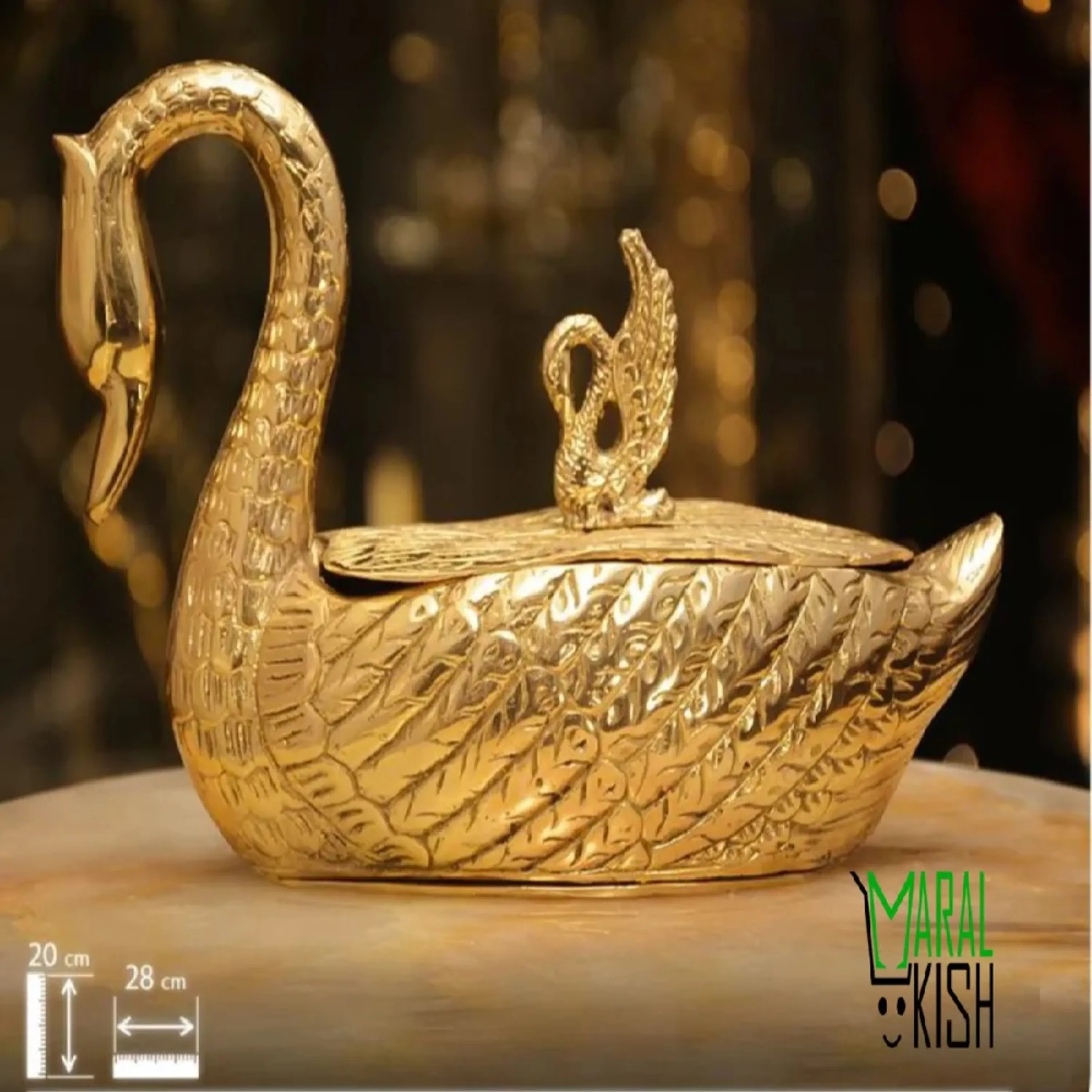 قو بزرگ شکلات خوری برنجی قو بزرگ شکلات خوری برنجی